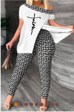 Women's Two Piece Size 2xl