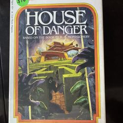House of Danger Board/ Strategy Game | Cooperative | Family Game Night Party