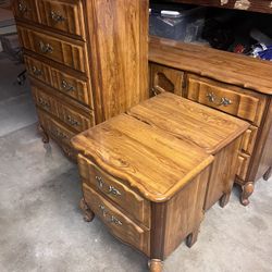 Vintage Furniture Set 
