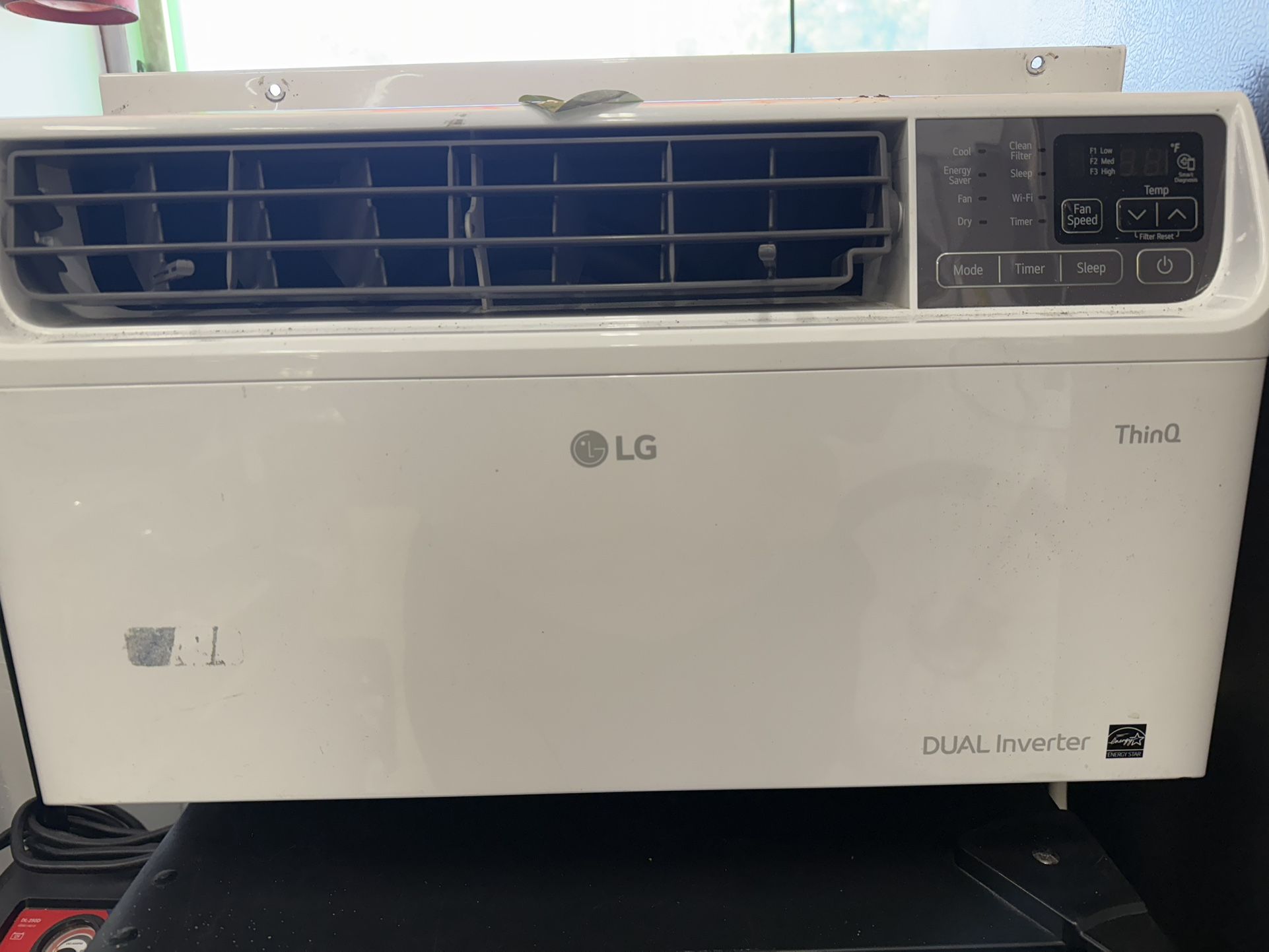 LG AIR CONDITIONER