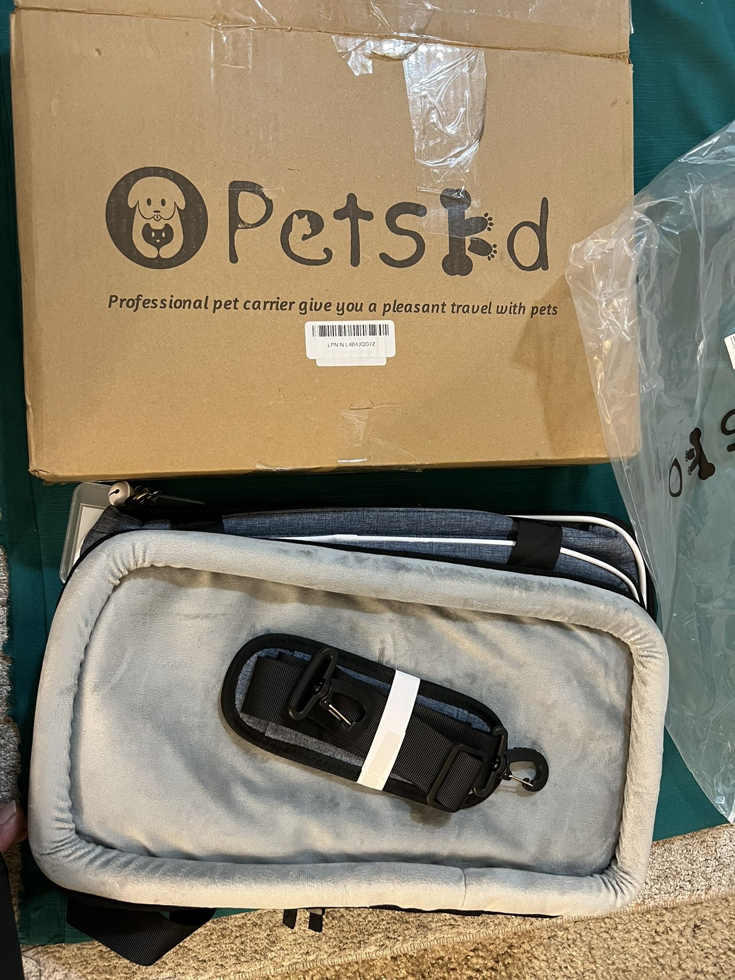 Petskd Pet Carrier Backpack – NEW