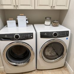Electrolux Washer & Dryer (Gas)