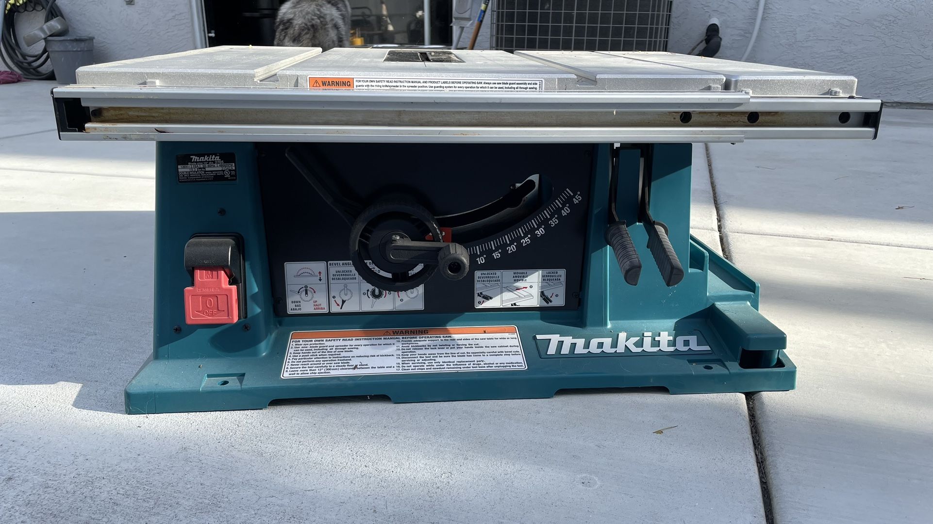 Makita Table Saw 2705