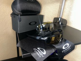 Oakley Radar
