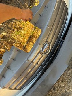 Cadillac cts grill bumper
