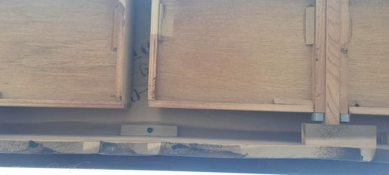 American Heritage Cherry Queen Ann's Console