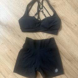 Bombshell Sports Bra And Shorts Set 