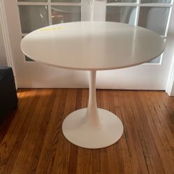 Dining Table (NO chairs) 