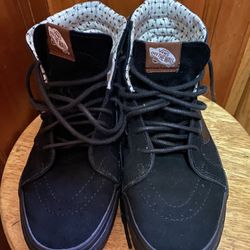 Hi top black suede vans size 9