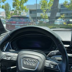 2020 Audi SQ5