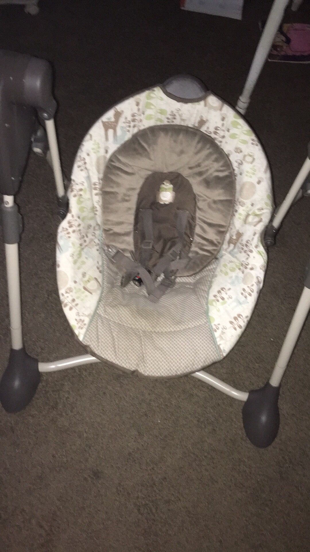 Graco baby swing