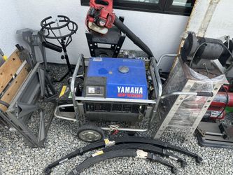 Yamaha EF5000 Generator