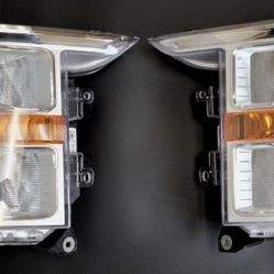 OEM 2021-2023 Ford F150 LH & RH Halogen Headlight Pair - ML34-13D154/5