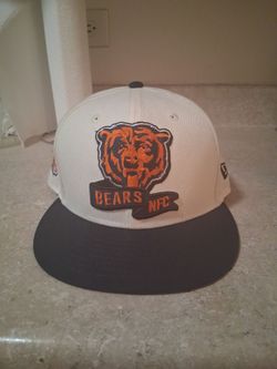 CHICAGO BEARS  NFC NEW ERA  7 AND  ONE 4TH  SIZE
