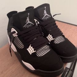 Jordan 4 White Thunder Size 7
