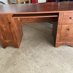 Office Desk