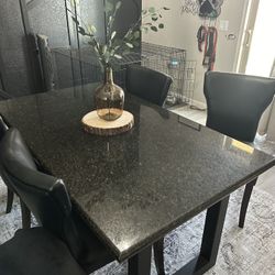 Kitchen Table 