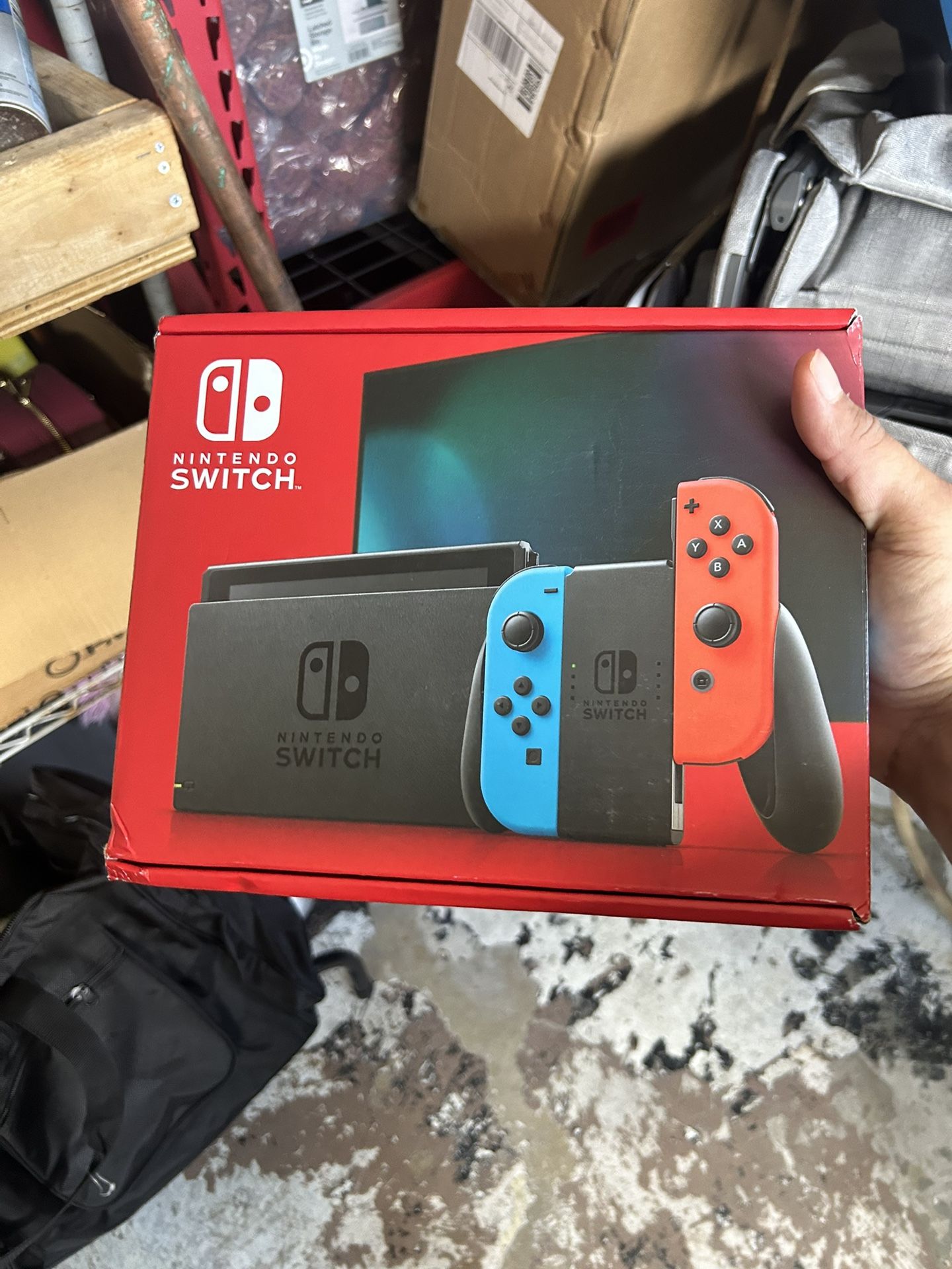 Nintendo Switch 