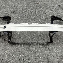 2007-2012 Mercedes S550 S63 Front Bumper Reinforcement Bar With Brackets And Headlights Brackets With Accessories OEM.