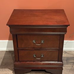 Solid Wood Nightstand – 2 Drawer – Classic Cherry Finish