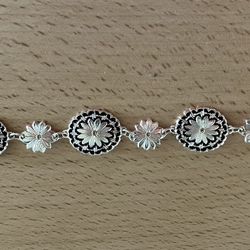 SILVER FLOWER BRACELET 