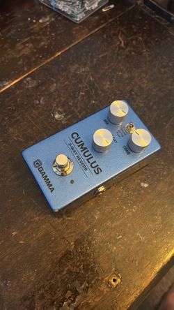 Gamma Cumulus reverb pedal