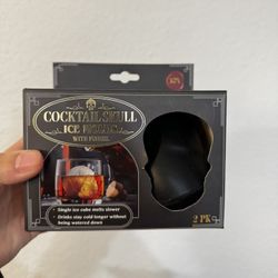 Cocktail Skull 3D Ice Mold With Funnel