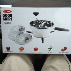 Good Grips Good (Food Mill)