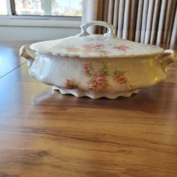 Vintage Ceramic Serving Bowl With Lid