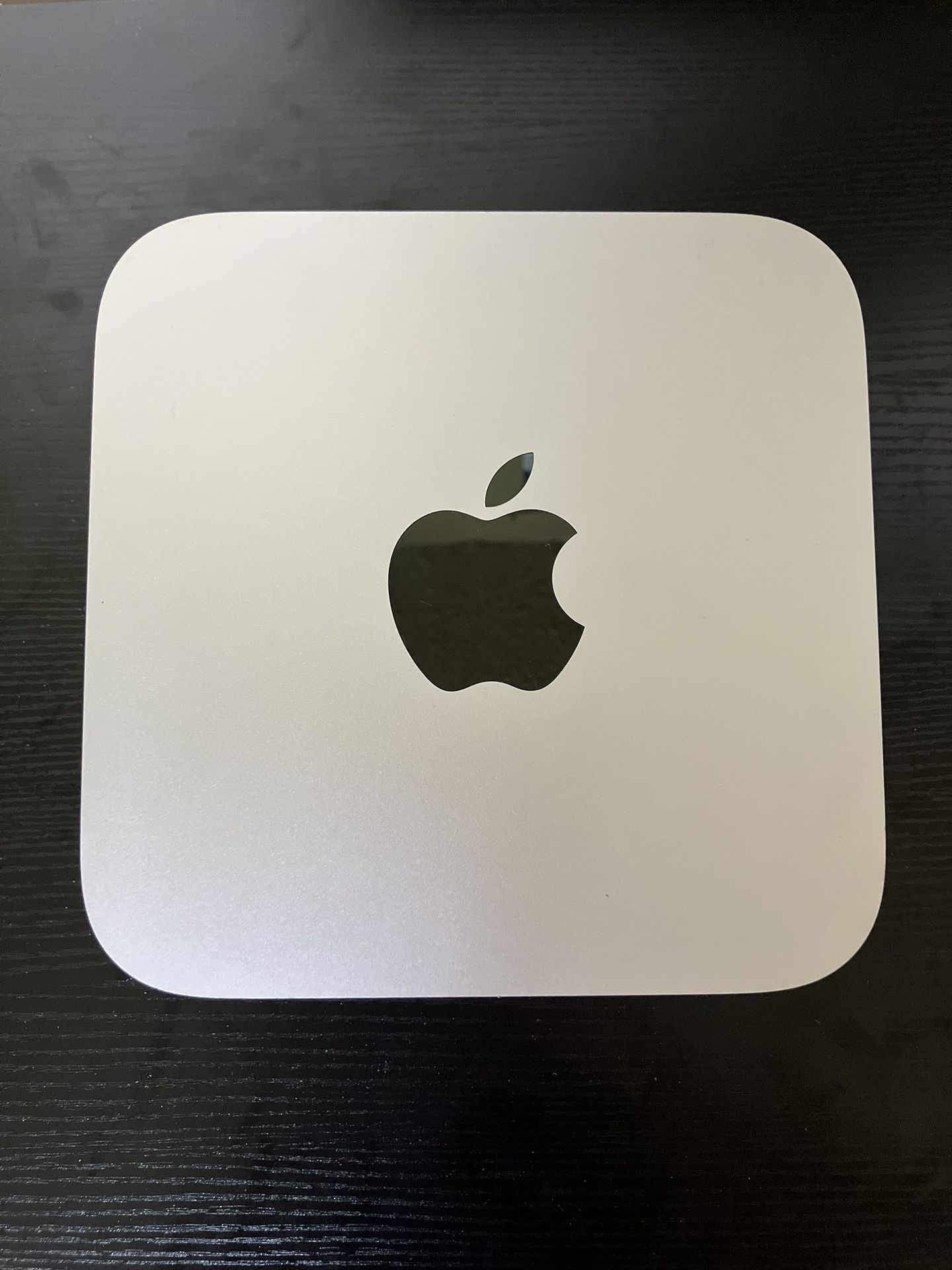 Apple Mac Studio M1 Max 32GB 512GB + Magic Mouse + Power Cord - Excellent!