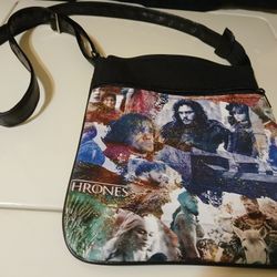 Game Of Thrones Crossbody Purse 9x12 With A 25 Inch Adjustable Vinyl Strap.