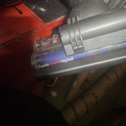Dyson Animal Pro Small Ball Upright Vaccum