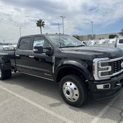 Ford F450 Platinum