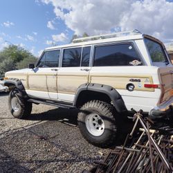 1991 Jeep Grand Wagoneer