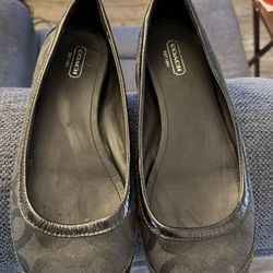 Size 8 Coach Women’s Flats