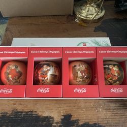 Vintage Classic Coca-Cola Ornament 