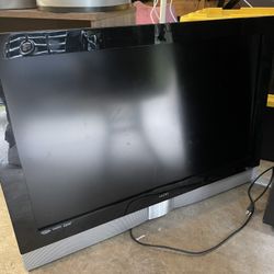 Vizio 42 Inch  Older Model Works Great Still
