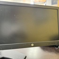 4- HP ProDisplay P202 Monitors 20" 1600 x 900