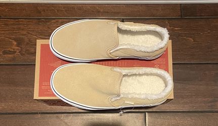 NEW Vans