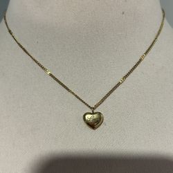  gold-tone heart pendant necklace featuring a distinct bar-and-ball chain design S -Steel 