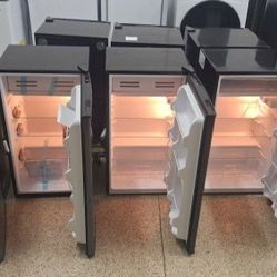 Mini Fridges 