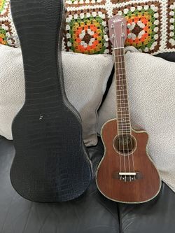 Tenor Ukulele, Oscar Schmidt. 