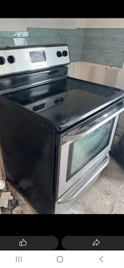 Beautiful Stainless Steel Stove!!! $375