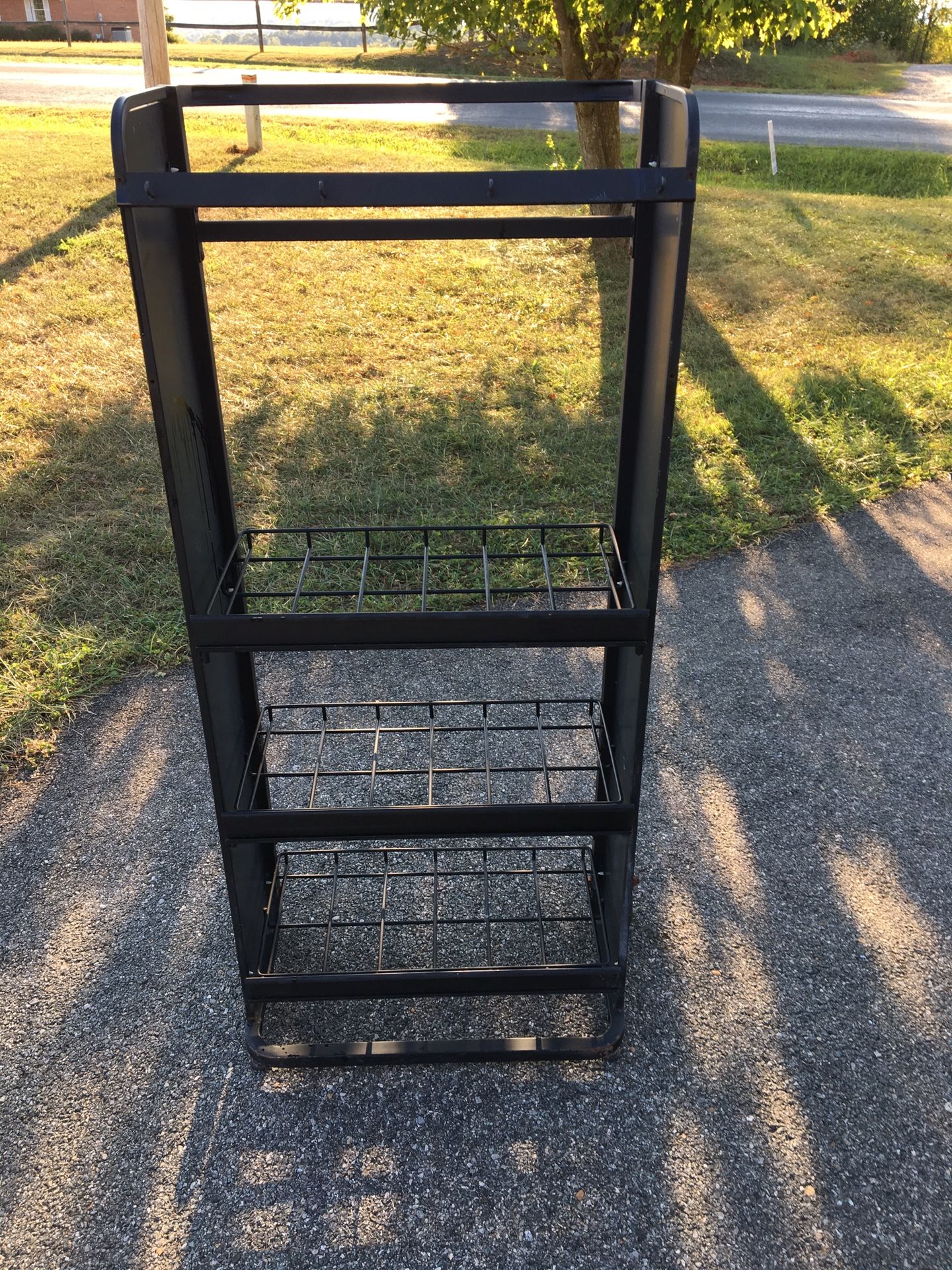 Display rack with two wheels