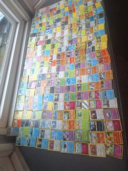 Pokémon Cards 200