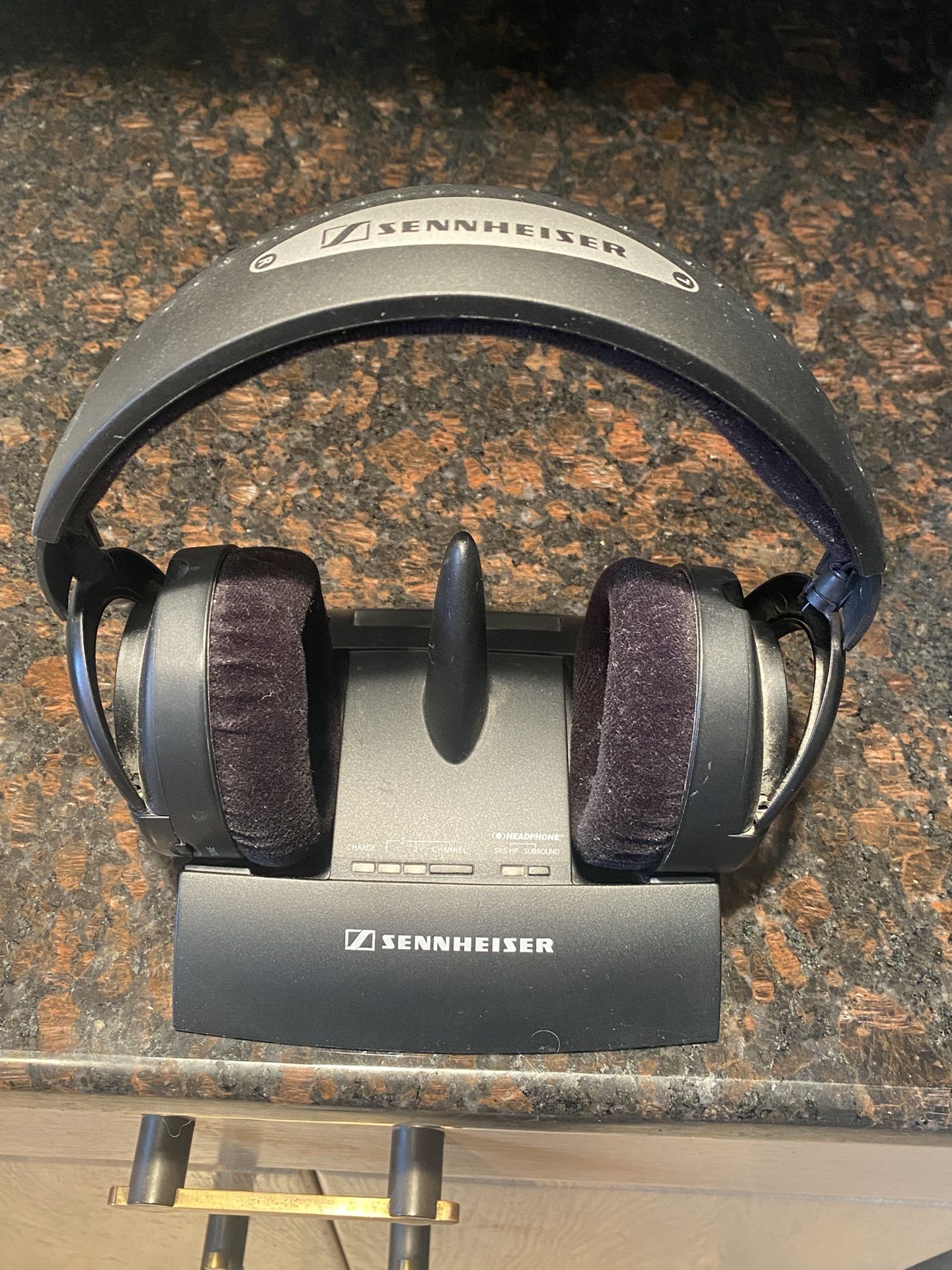 Wireless Sennheiser Headphones Charger Included