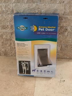 NEW Petsafe Extreme Weather Large Dog Door 10 1/8"x 16 1/4" PRICE IS FIRM