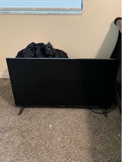 Tv with remote