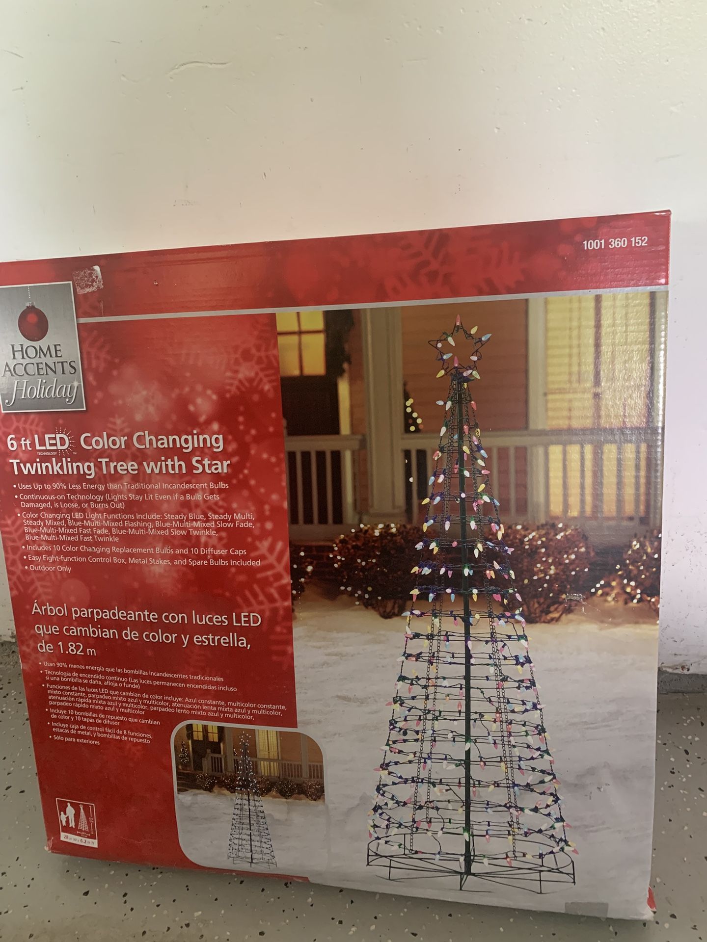 6ft LED Color Changing Twinkling Tree with Star