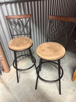 Set of 2 barstools